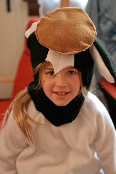 October 25, 2008<nbsp/> @<nbsp/> 13:43<br/><br/>Stella's costume for the season: 