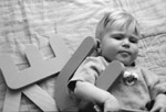 SUZIE_bw_3.jpg